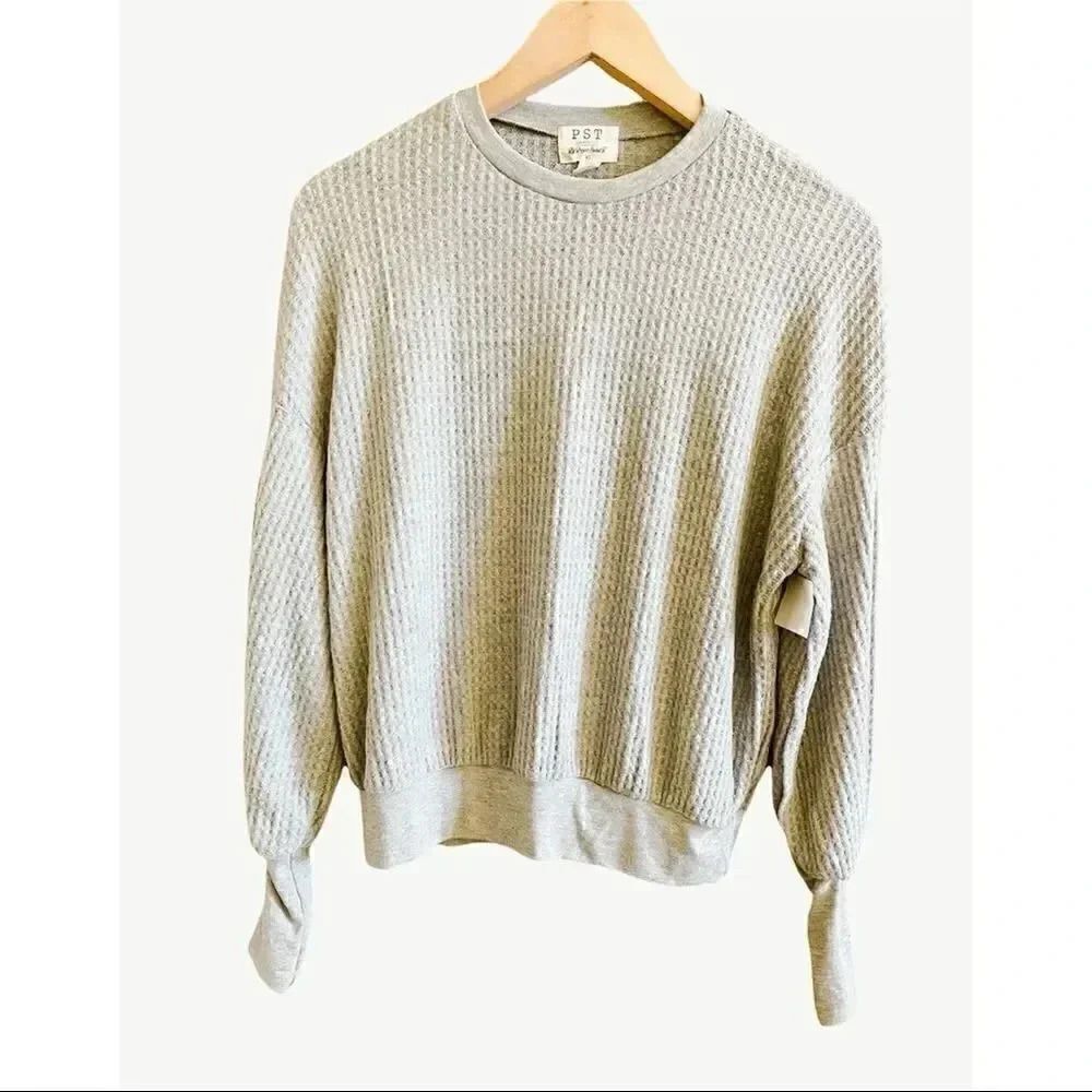 PST Los Angeles Long Sleeves Women Top NWOT SZ XS